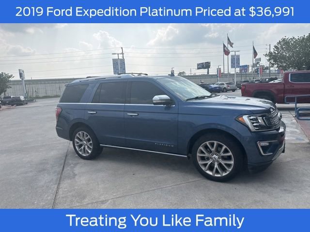 Certified 2019 Ford Expedition Platinum RWD image 1