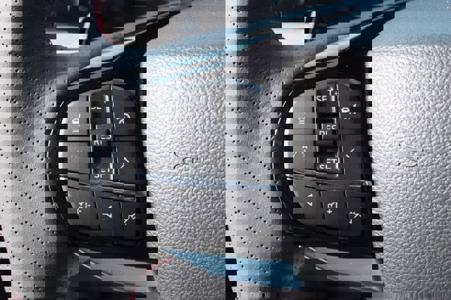 Certified 2025 Ford Explorer ST image 25