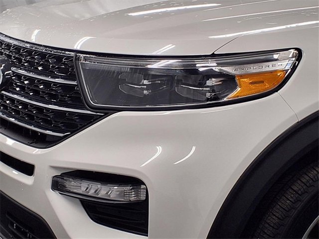 Certified 2023 Ford Explorer XLT w/ Equipment Group 202A image 34