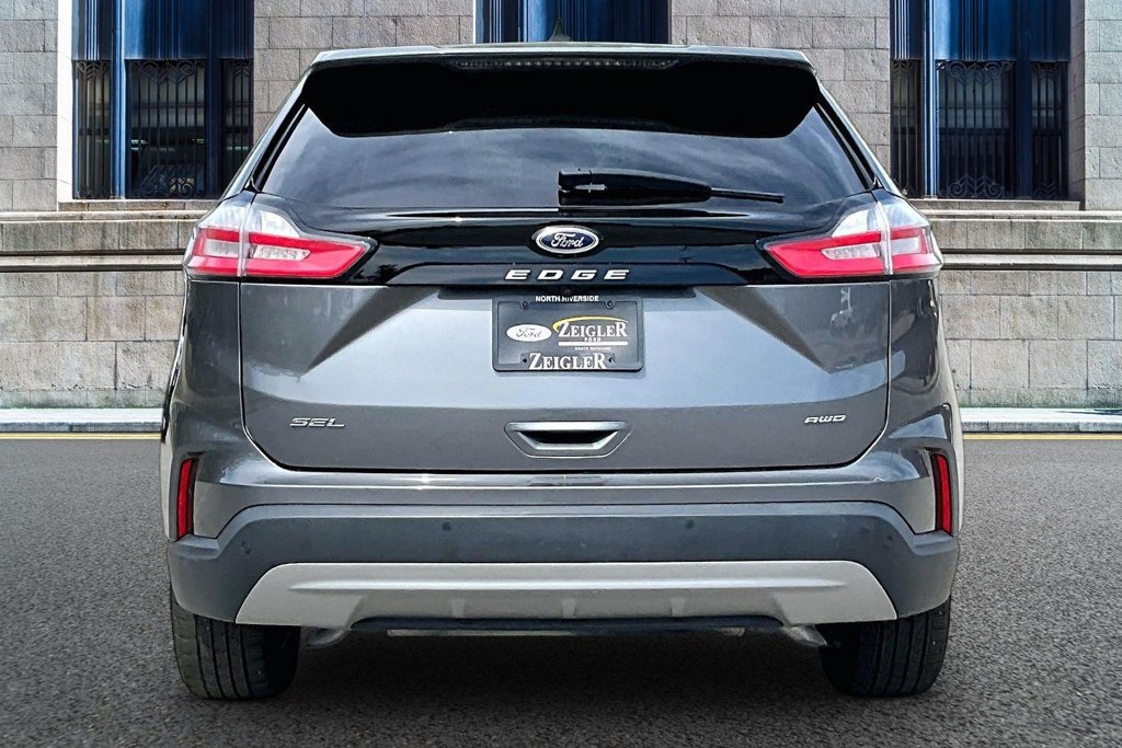 Certified 2024 Ford Edge SEL w/ Convenience Package AWD/4WD image 4
