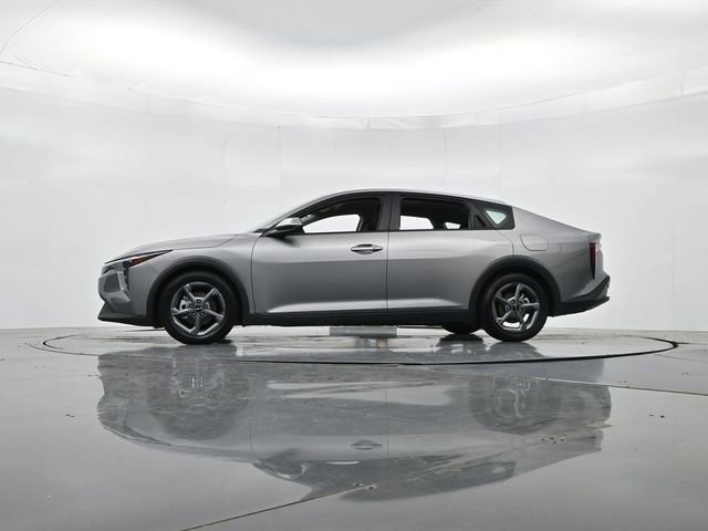 Used 2025 Kia K4 FWD image 37