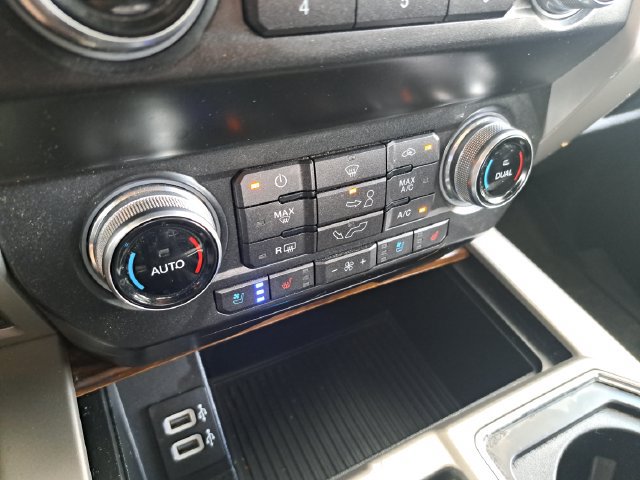 Certified 2019 Ford F150 Lariat w/ Equipment Group 502A Luxury AWD/4WD image 13