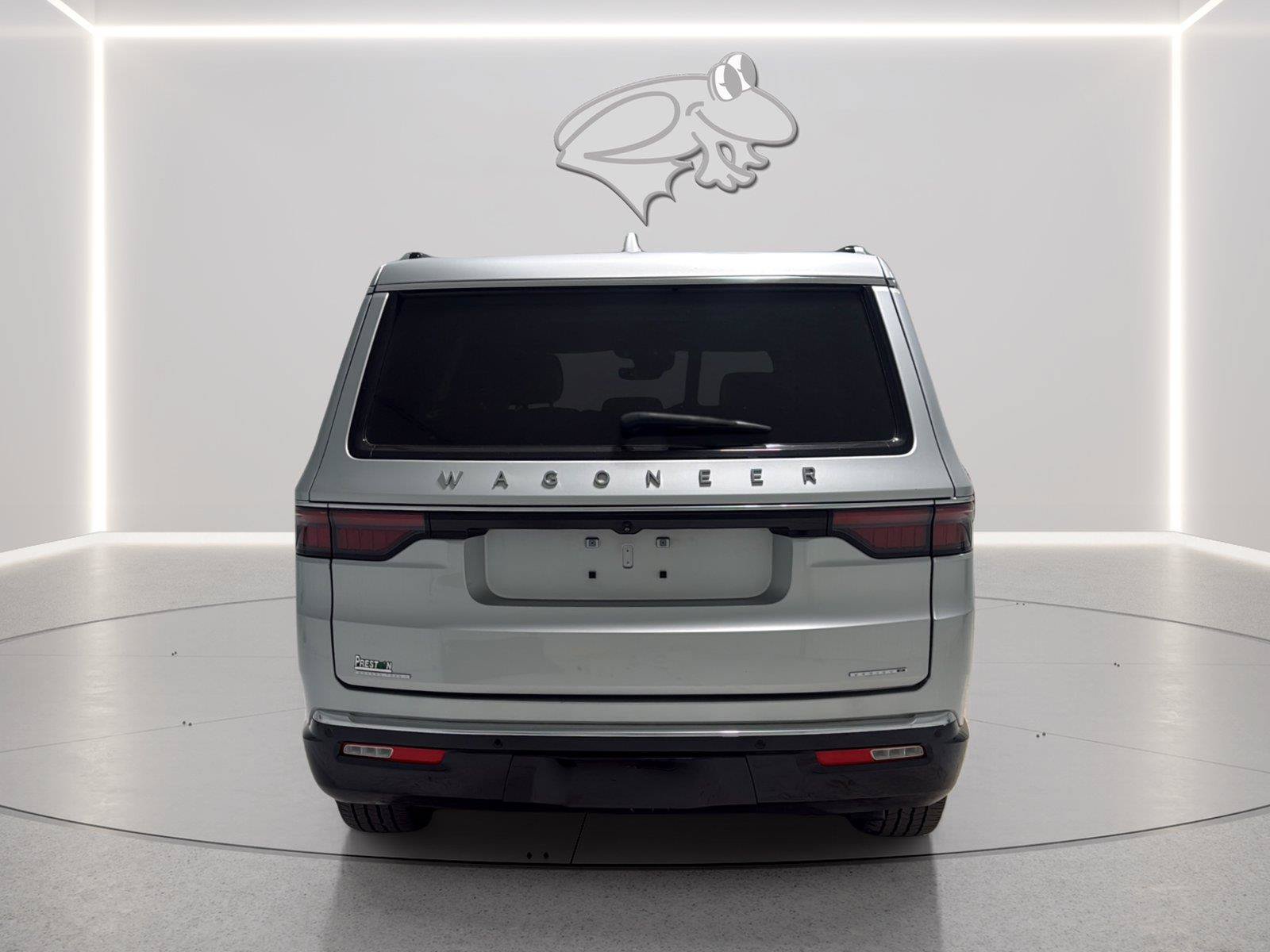 Used 2023 Jeep Wagoneer Series II w/ Premium Group I AWD/4WD image 4