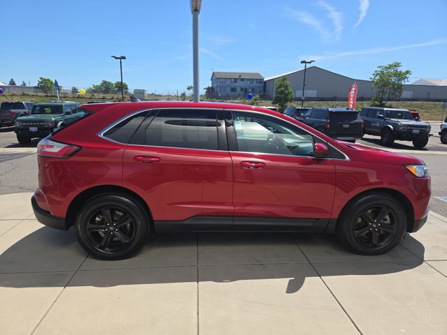 Certified 2022 Ford Edge SEL w/ Convenience Package AWD/4WD image 6