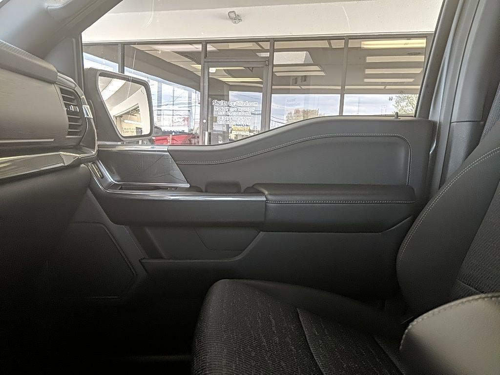 Certified 2022 Ford F150 XLT w/ Equipment Group 302A High image 23