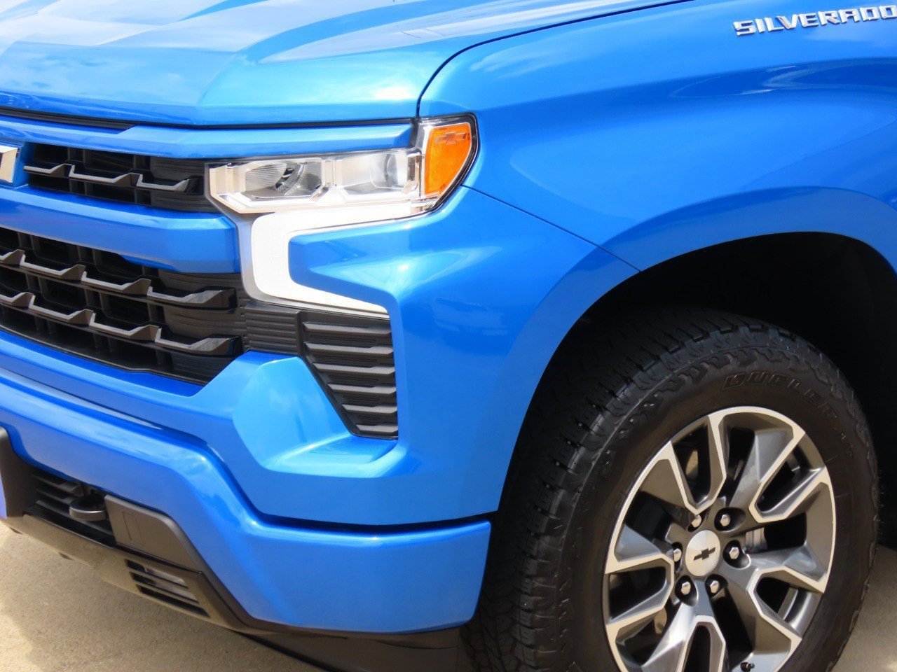 Used 2025 Chevrolet Silverado 1500 RST image 9