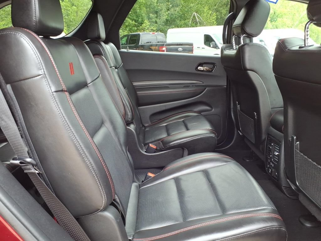 Used 2025 Dodge Durango GT AWD/4WD image 13