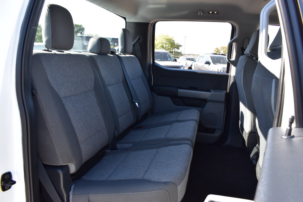 Certified 2025 Ford F350 XL w/ STX Appearance Package AWD/4WD image 31
