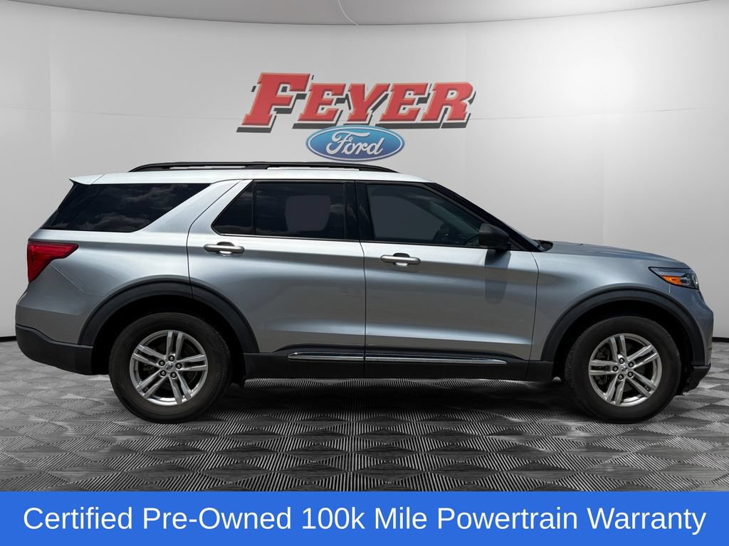 Certified 2022 Ford Explorer XLT w/ Equipment Group 202A RWD image 6
