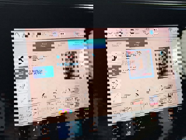 Used 2024 Jeep Wagoneer L Series II image 15