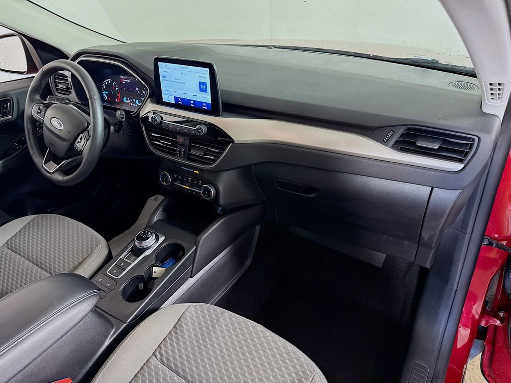 Certified 2022 Ford Escape SE w/ Convenience Package image 30