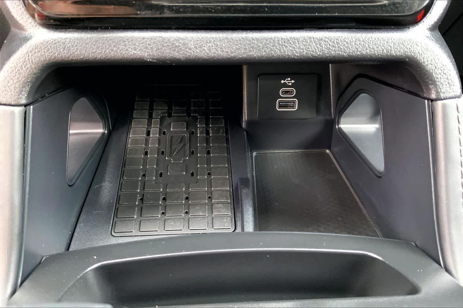 Certified 2025 Ford Ranger Raptor AWD/4WD image 32