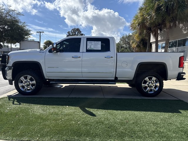 Used 2018 GMC Sierra 2500 SLT w/ Duramax Plus Package AWD/4WD image 8