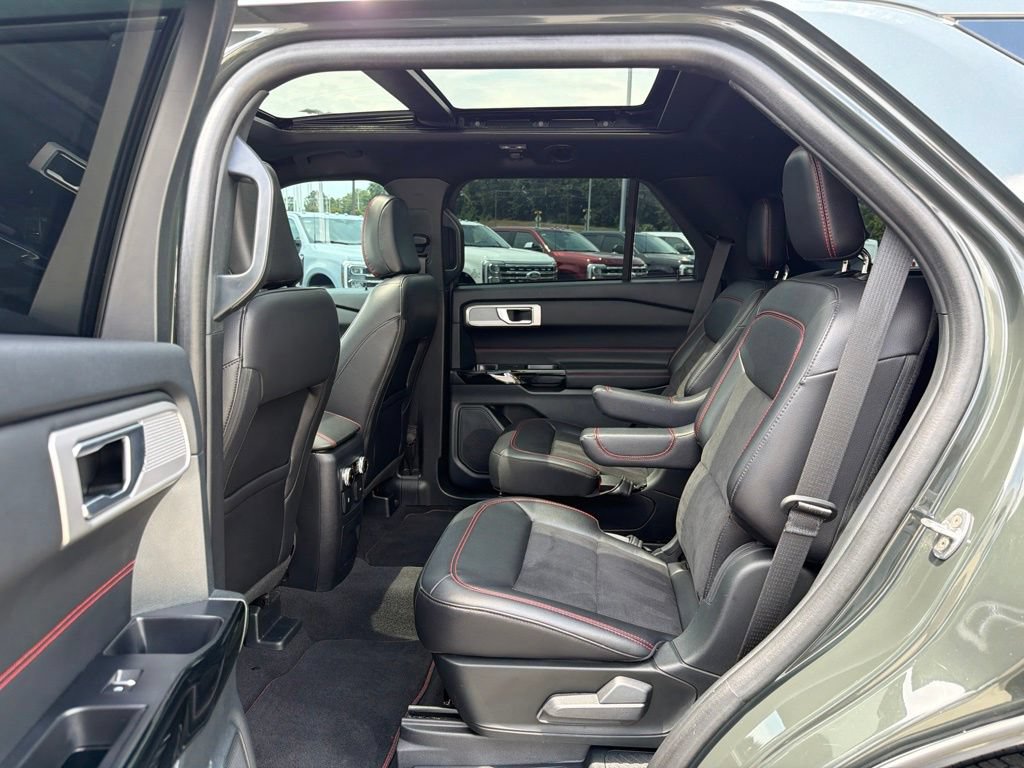 Certified 2023 Ford Explorer ST-Line w/ Class IV Trailer Tow Package AWD/4WD image 15