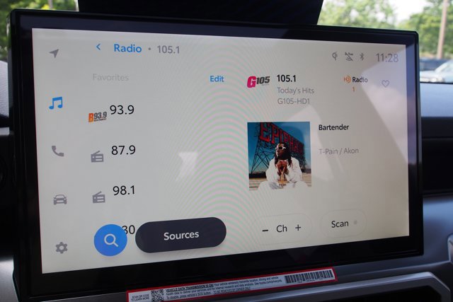 Used 2025 Toyota Tacoma TRD Sport image 28