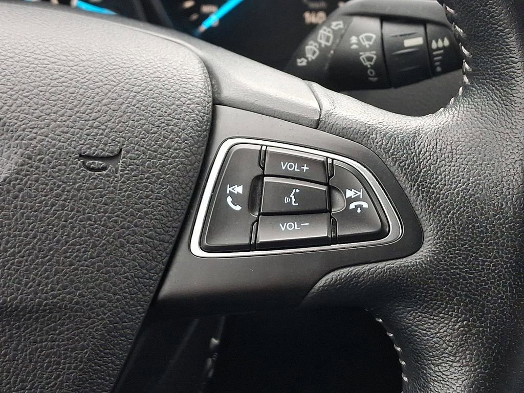 Certified 2019 Ford Escape SE image 23