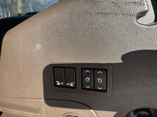 Used 2019 Chevrolet Tahoe Premier image 21