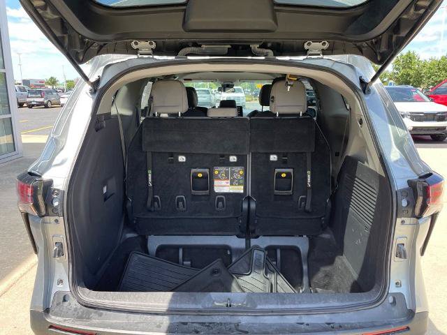 Used 2021 Toyota Sienna LE FWD image 14