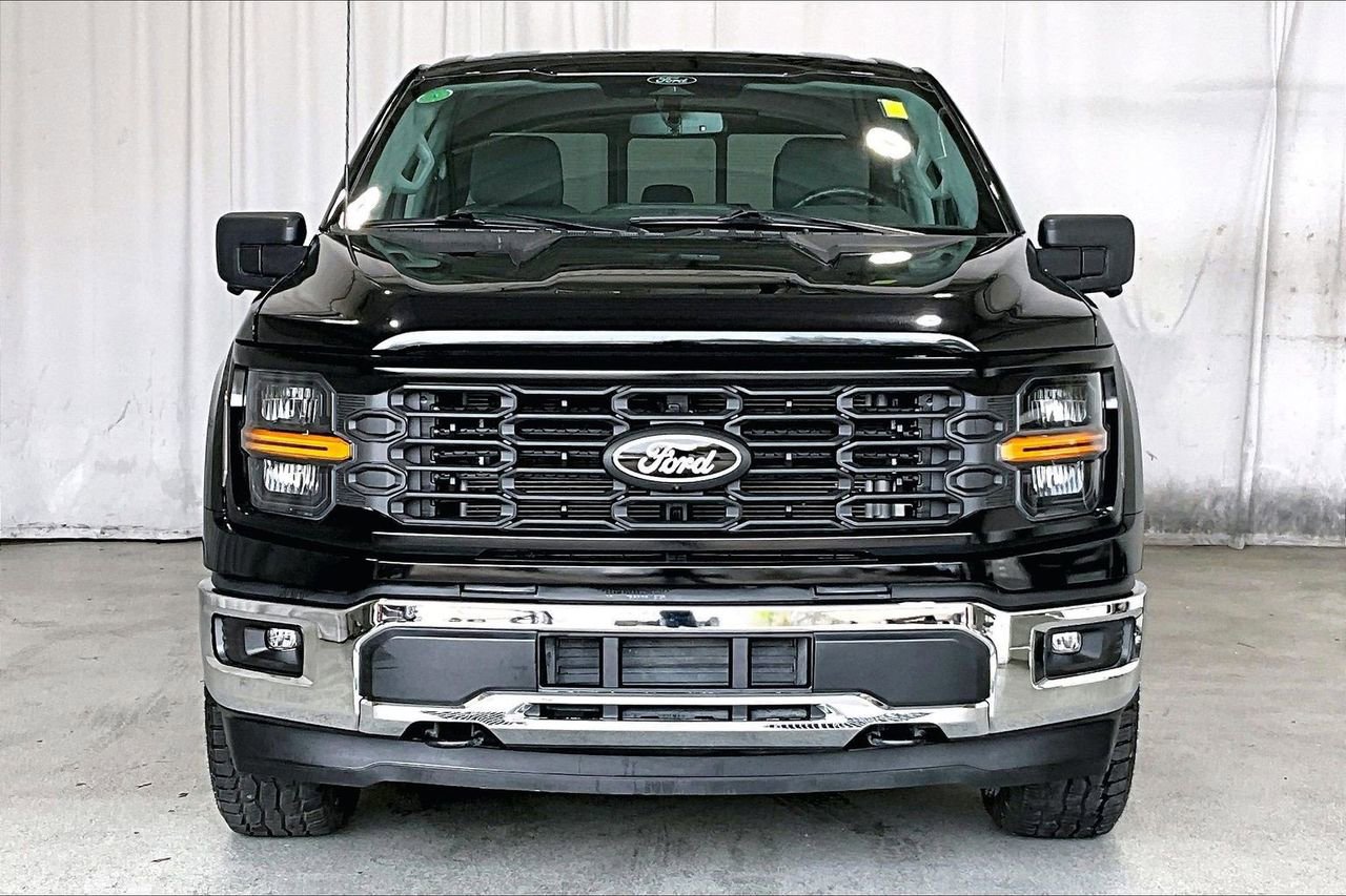 Certified 2024 Ford F150 XLT w/ Mobile Office Package image 2