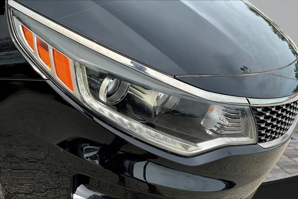 Used 2018 Kia Optima EX FWD image 12