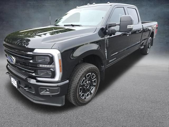 Certified 2025 Ford F250 Platinum AWD/4WD image 3