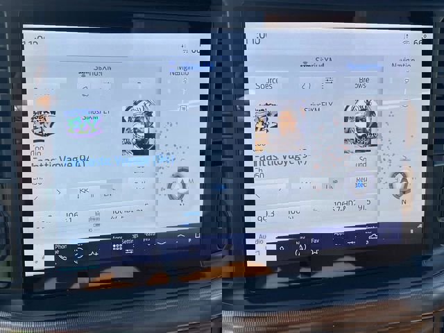 Certified 2021 Ford F150 Platinum w/ Equipment Group 701A High image 25