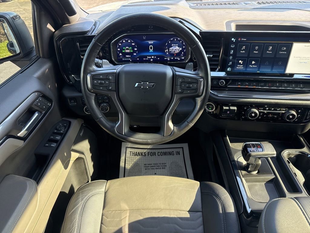 Used 2022 Chevrolet Silverado 1500 ZR2 w/ Technology Package AWD/4WD image 9