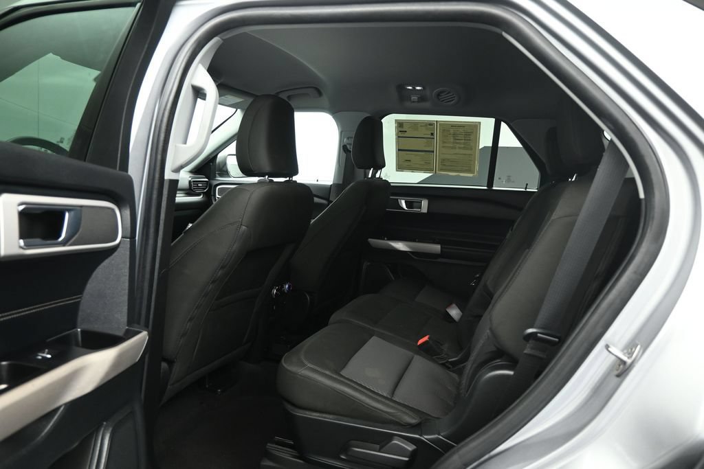 Certified 2022 Ford Explorer XLT RWD image 34