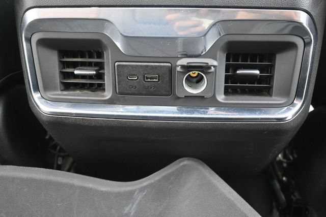 Used 2022 Chevrolet Silverado 1500 High Country AWD/4WD image 35