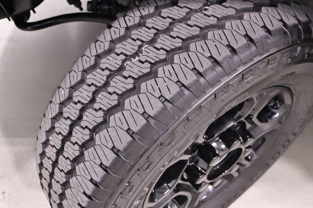 Certified 2024 Ford F250 XL w/ FX4 Off-Road Package AWD/4WD image 36