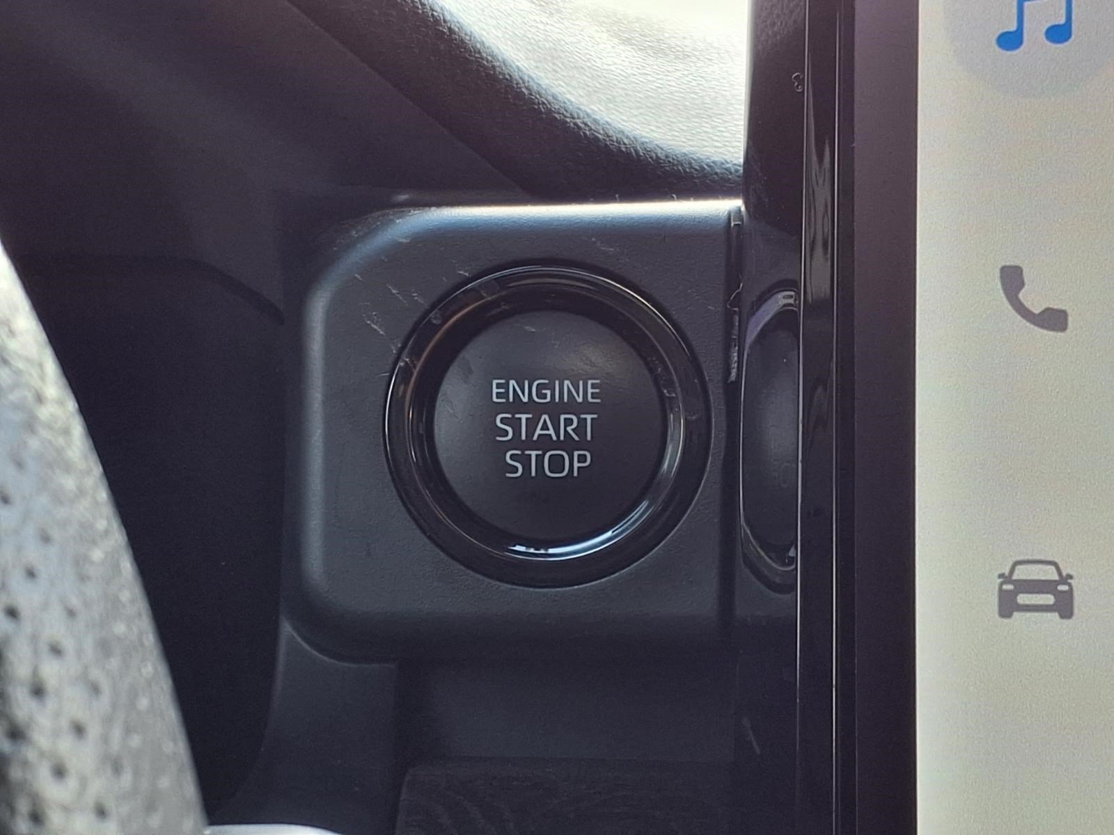 Used 2024 Toyota Tacoma Limited w/ Limited Package (LT) AWD/4WD image 27