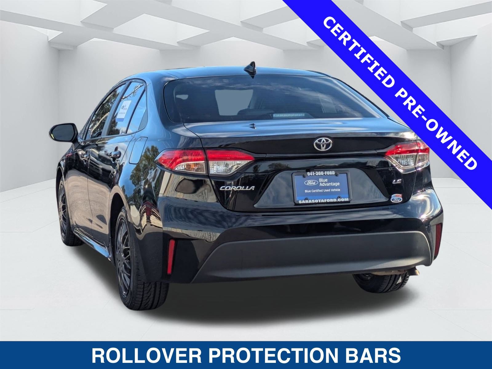 Used 2024 Toyota Corolla LE image 6