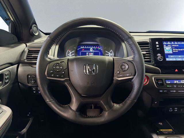 Used 2025 Honda Passport TrailSport image 16