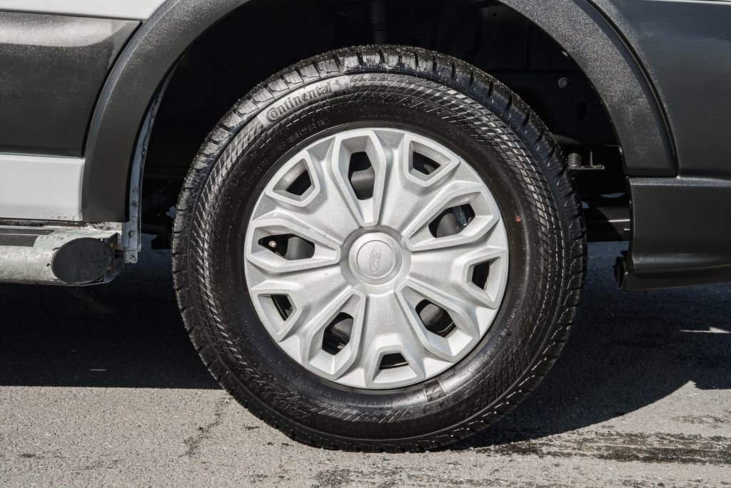 Certified 2024 Ford Transit 250 Low Roof w/ Exterior Upgrade Package image 22