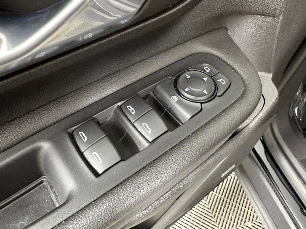 Used 2024 GMC Terrain AT4 w/ Infotainment Package II AWD/4WD image 12