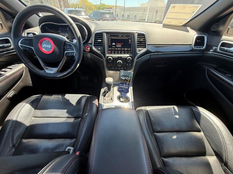 Used 2018 Jeep Grand Cherokee Trailhawk w/ Trailhawk Luxury Group AWD/4WD image 15