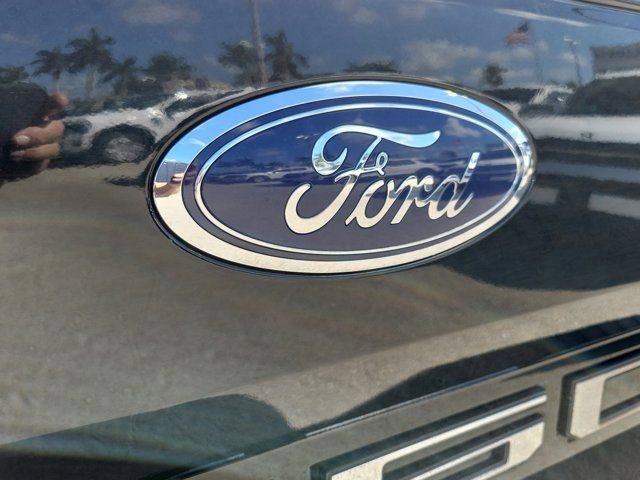 Certified 2018 Ford F150 XLT w/ Equipment Group 302A Luxury image 12