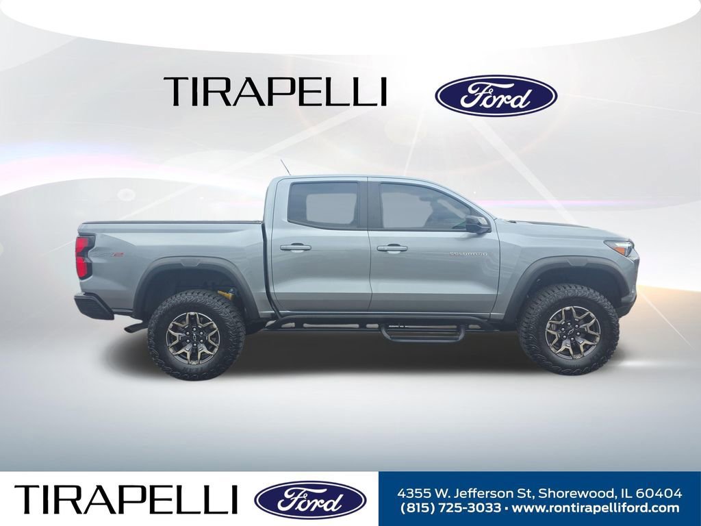 Used 2024 Chevrolet Colorado ZR2 w/ Technology Package image 2