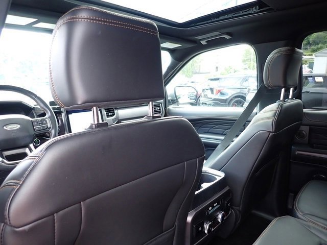 Certified 2022 Ford Expedition Max Platinum image 17