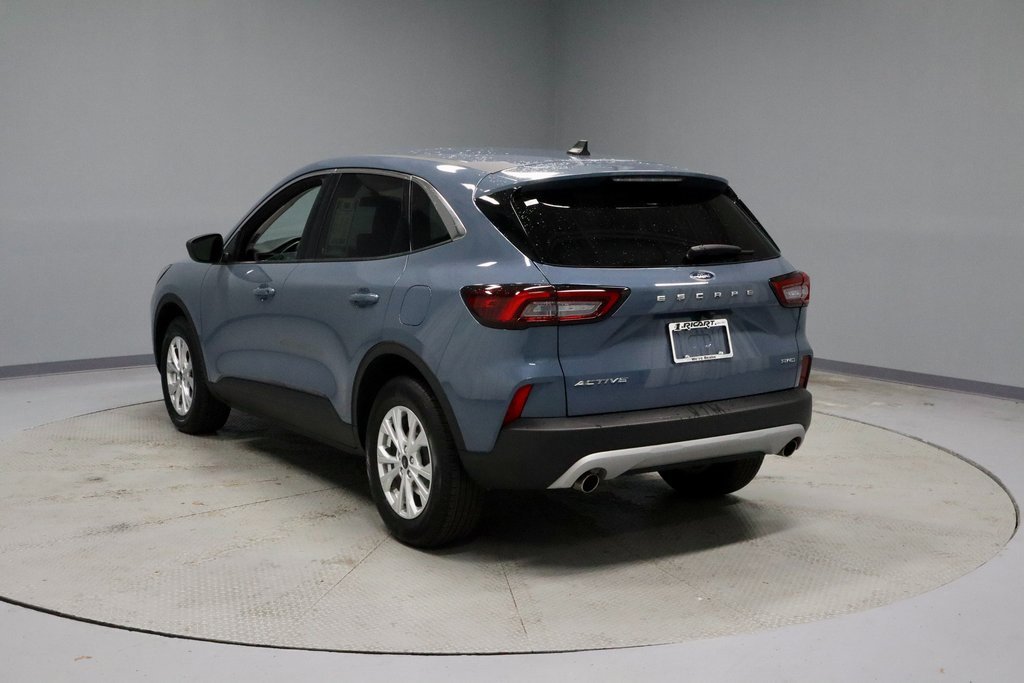 Certified 2023 Ford Escape Active image 9