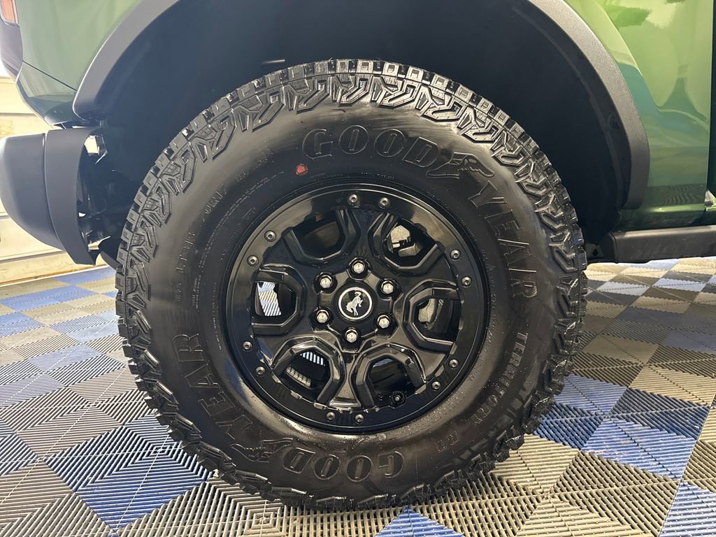 Certified 2025 Ford Bronco Badlands AWD/4WD image 34