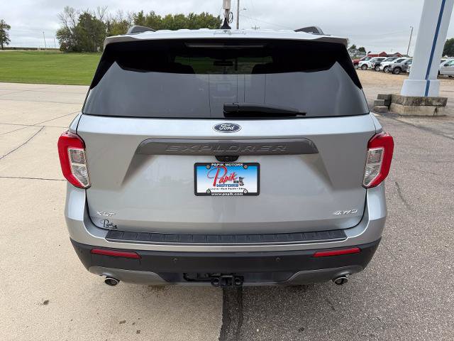 Certified 2023 Ford Explorer XLT w/ Equipment Group 202A AWD/4WD image 6