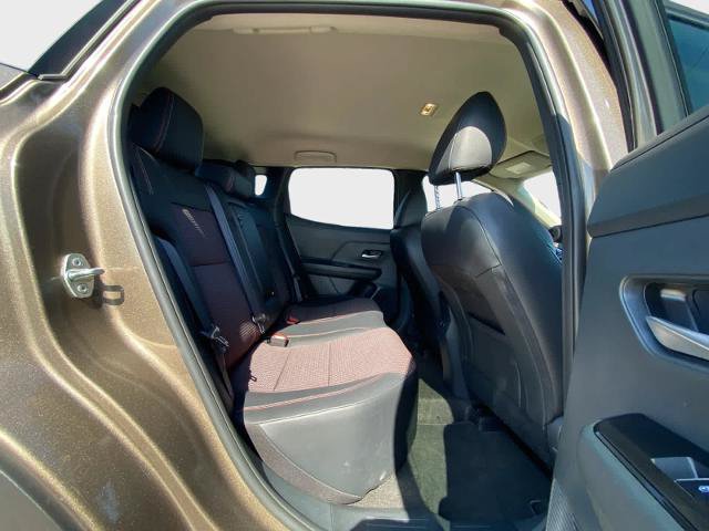 Used 2026 Nissan Kicks SR FWD image 14