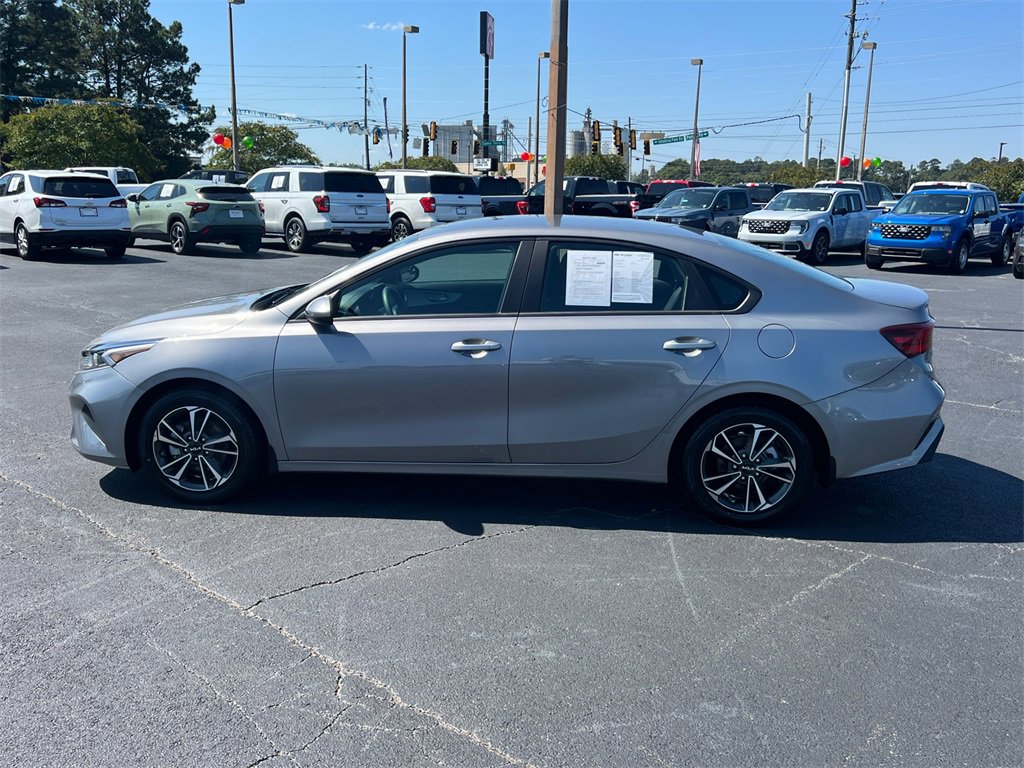 Used 2024 Kia Forte LXS image 4