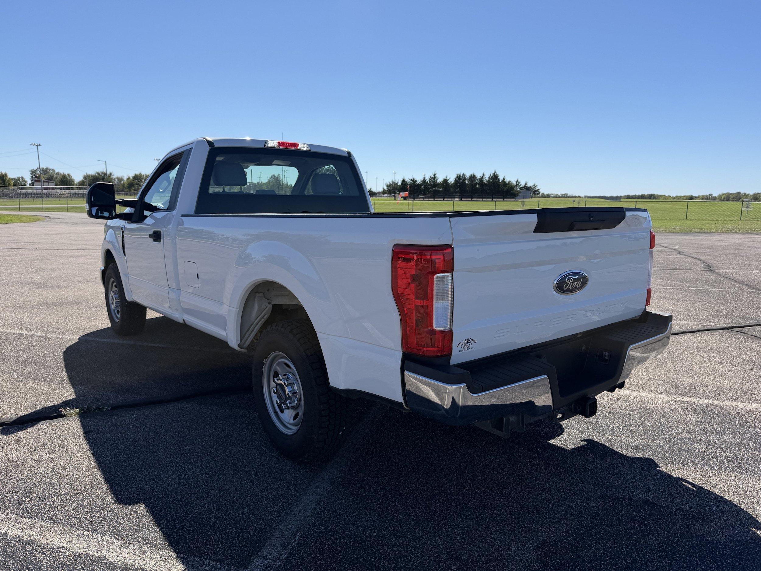 Certified 2019 Ford F250 XL w/ XL Value Package RWD image 8