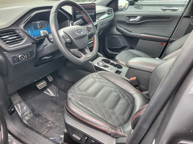 Certified 2024 Ford Escape ST-Line Elite w/ Premium Technology Package AWD/4WD image 13