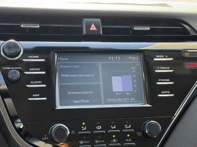 Used 2019 Toyota Camry LE FWD image 15