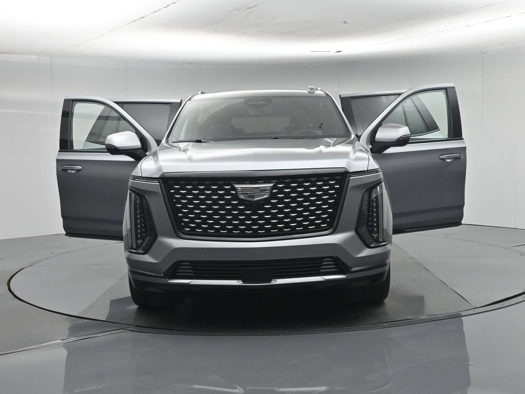 Used 2025 Cadillac Escalade Premium Luxury w/ Touring Package AWD/4WD image 39