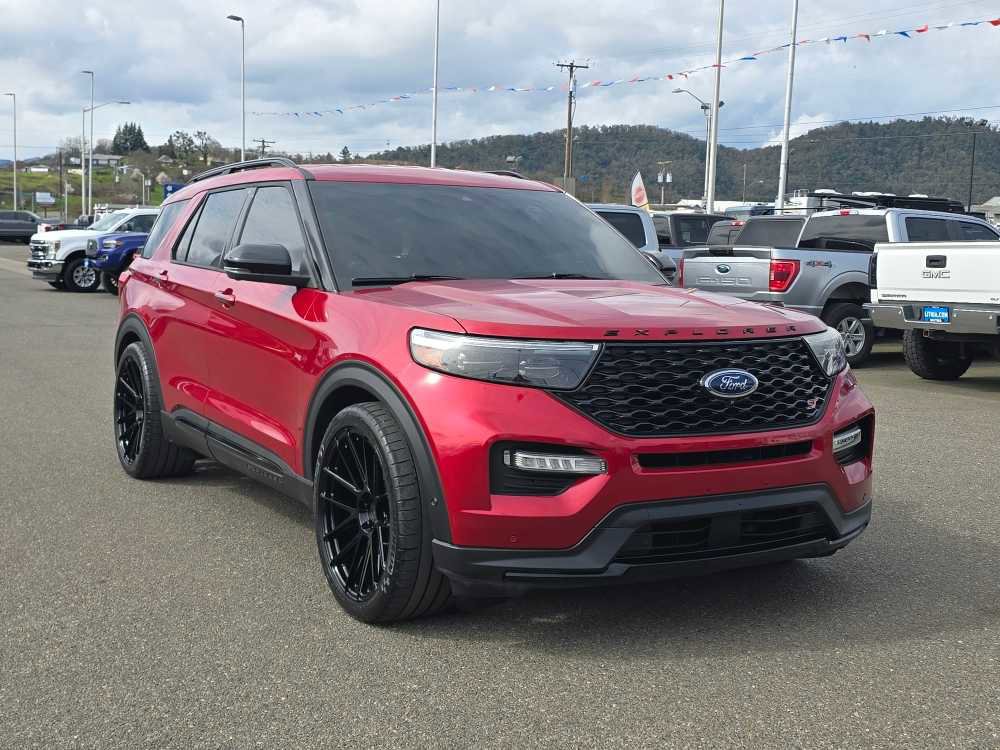 Certified 2020 Ford Explorer ST w/ Premium Technology Package image 7