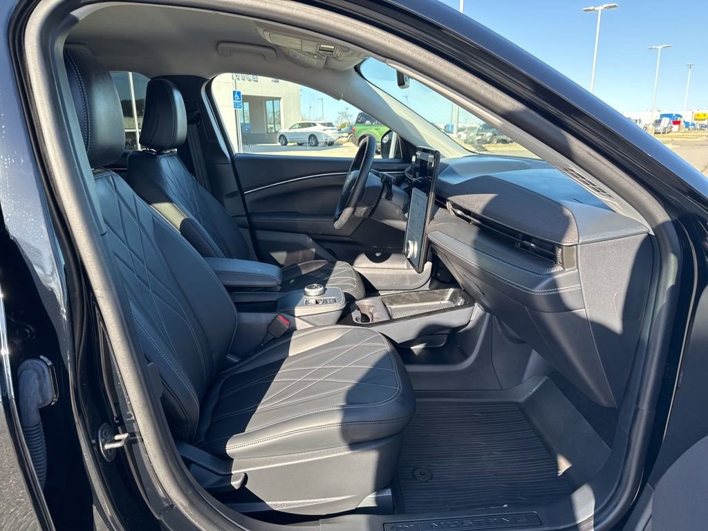 Certified 2024 Ford Mustang Mach-E Select image 21